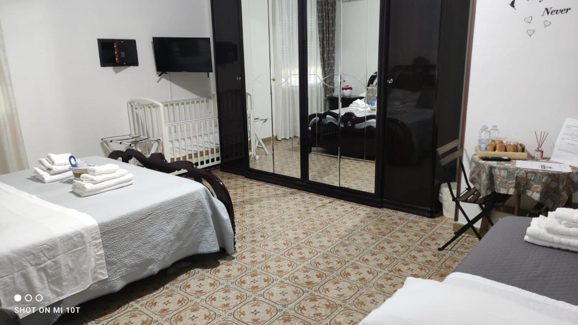 B&B Le Corti Касерта Екстериор снимка