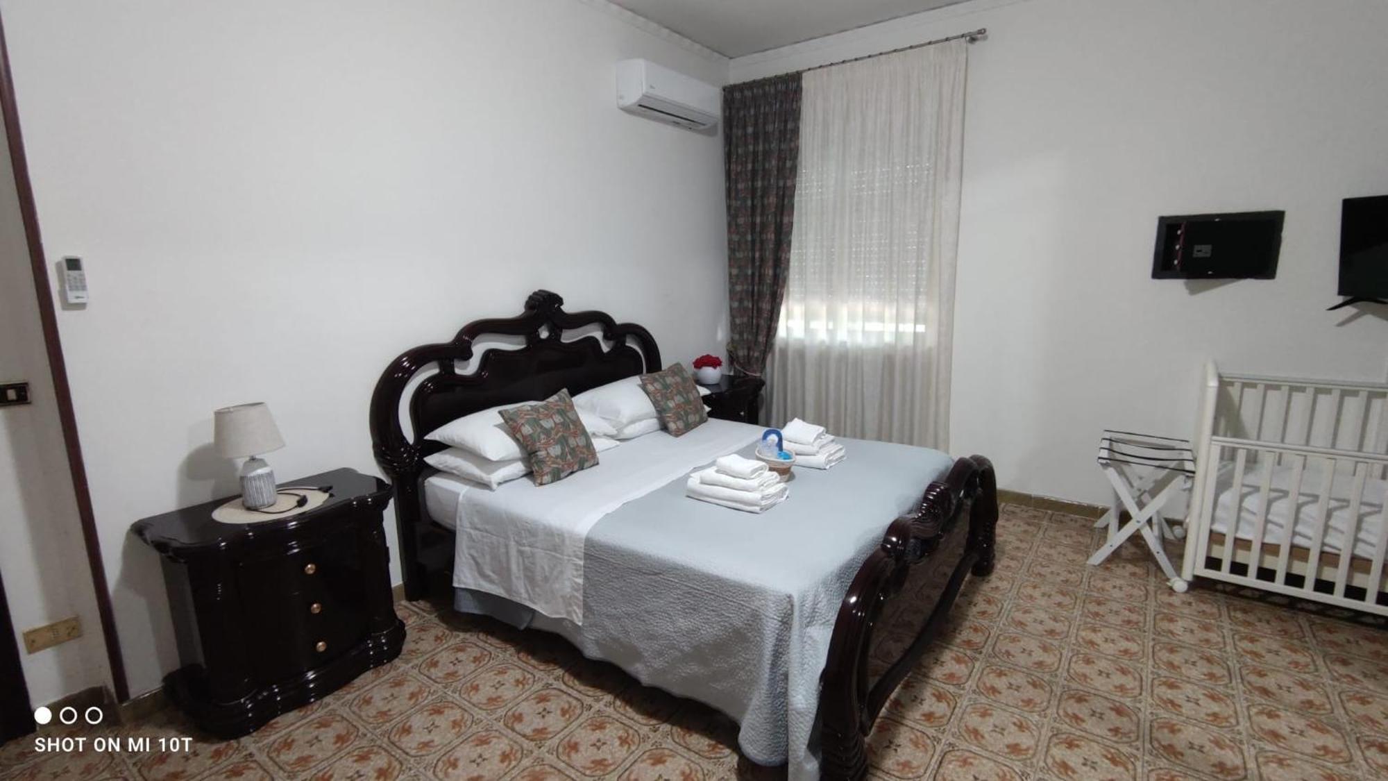 B&B Le Corti Касерта Екстериор снимка